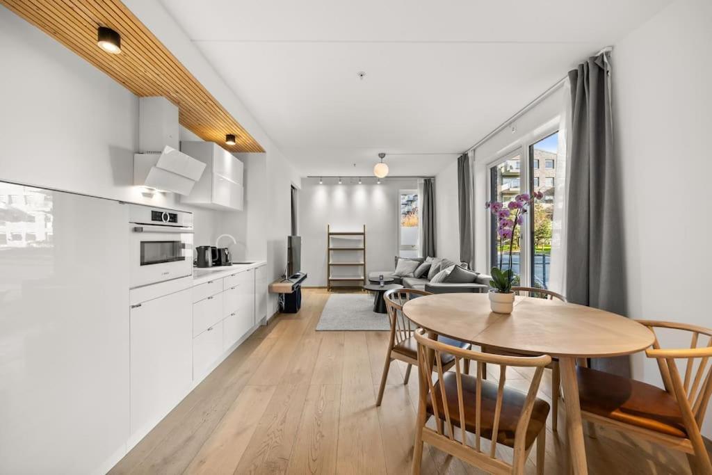 Luxury 2-Bedroom Apartment With Seaview In Oslo City Center Eksteriør bilde